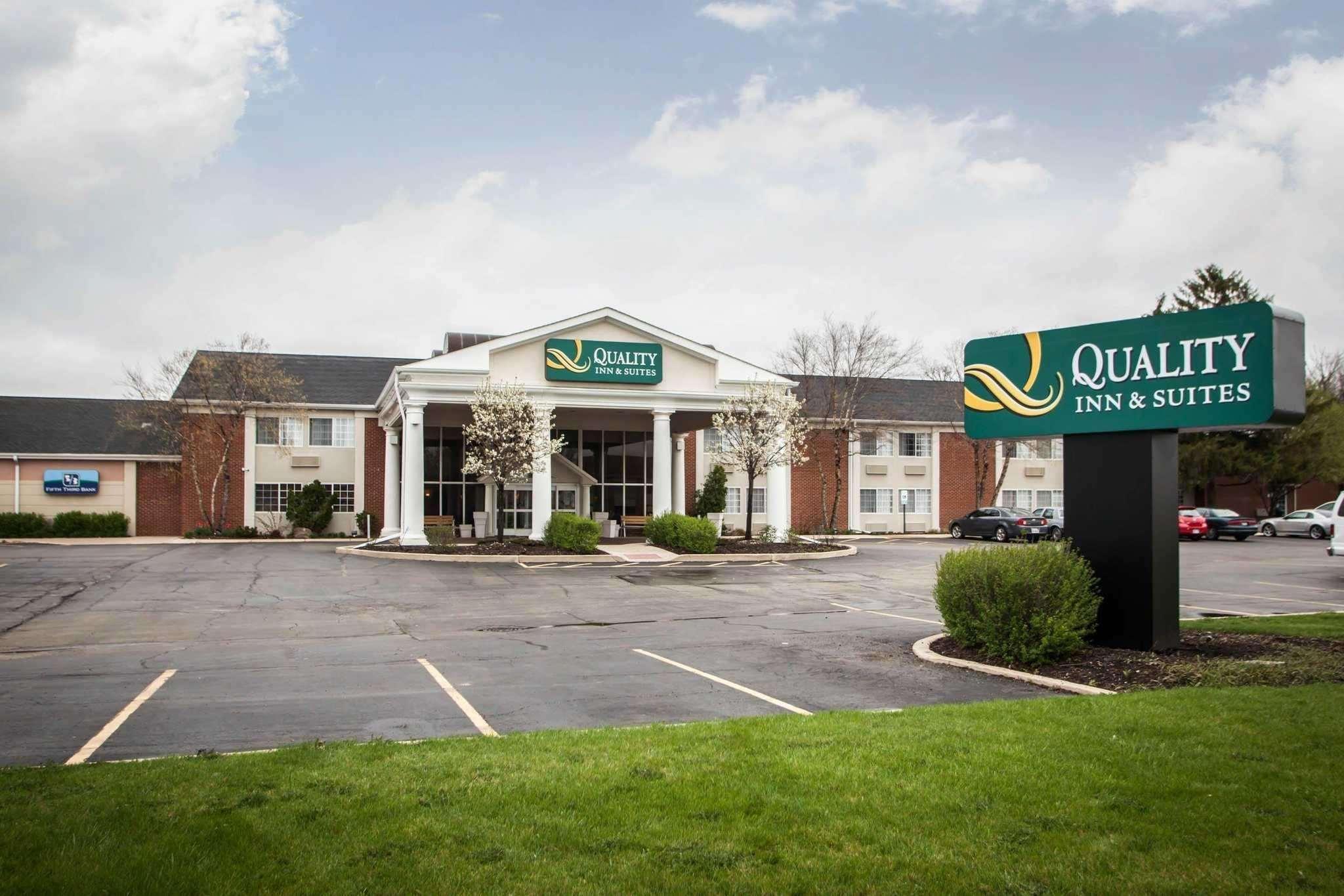 Quality Inn And Suites St Charles -West Chicago Saint Charles Exterior photo